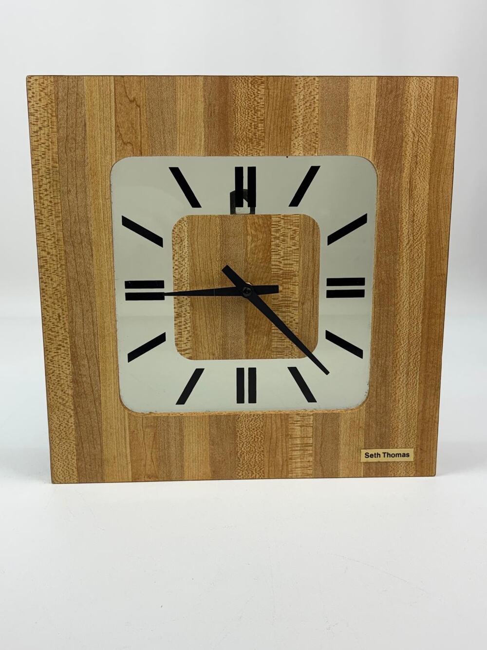 Vintage Seth Thomas Pace Setter Wall Clock Model 2396 USA  Rare & Working